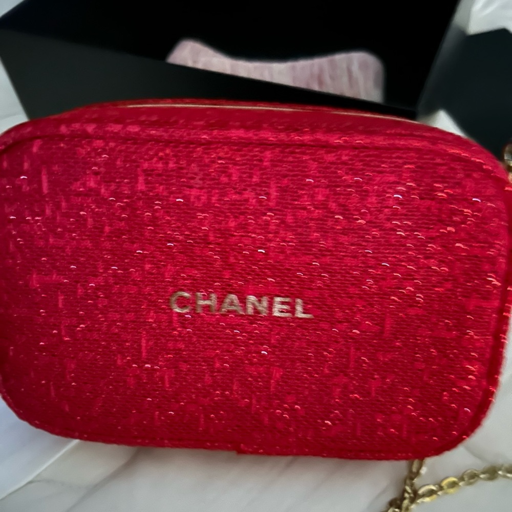 Chanel cosmetic bag